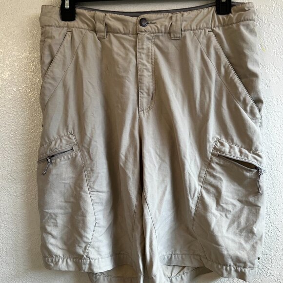 Columbia Titanium Cargo Zip Pockets Fishing Hiking Shorts Tan Mens Size 34 - Picture 1 of 9